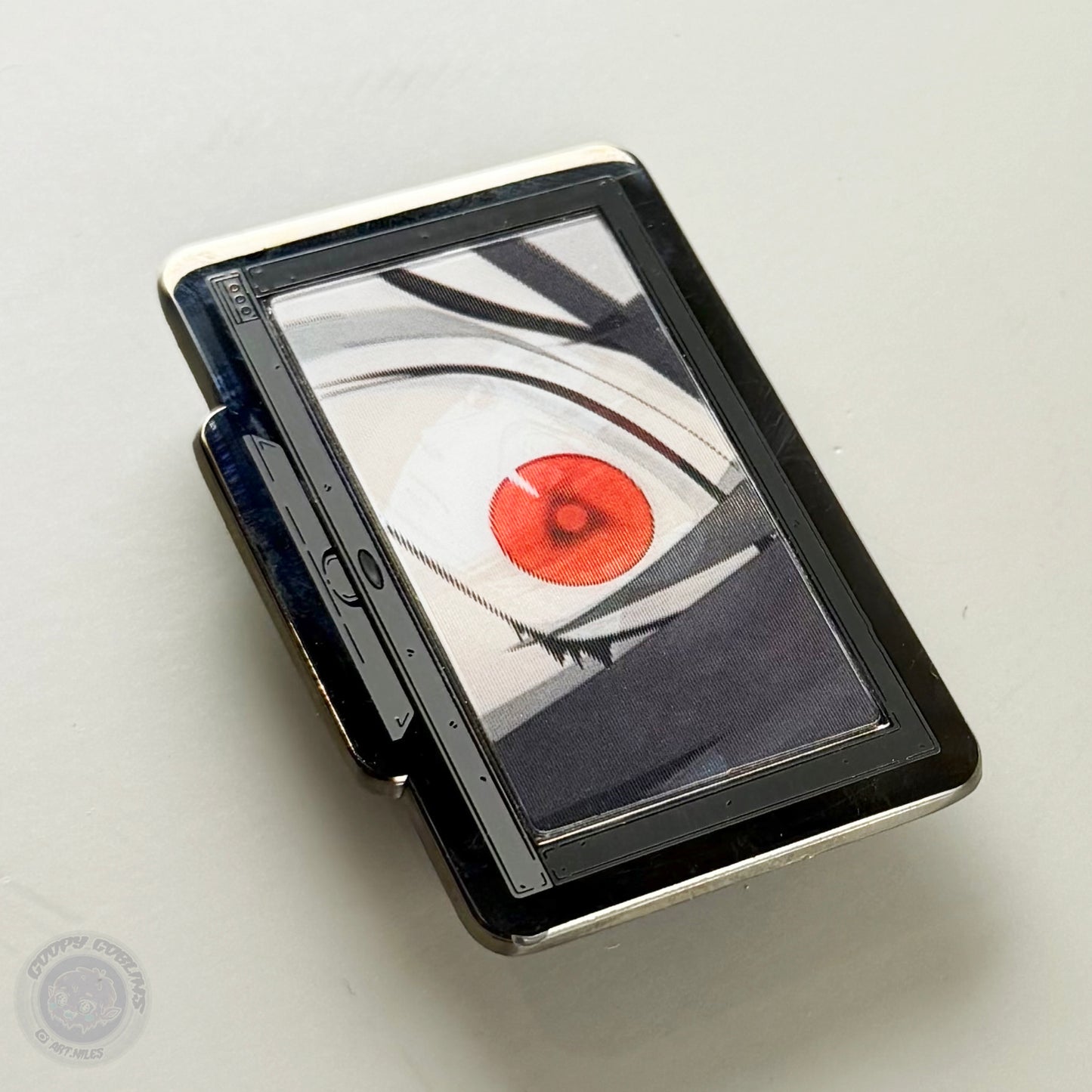 Monitor Lenticular {Naruto} Itachi Enamel Pin