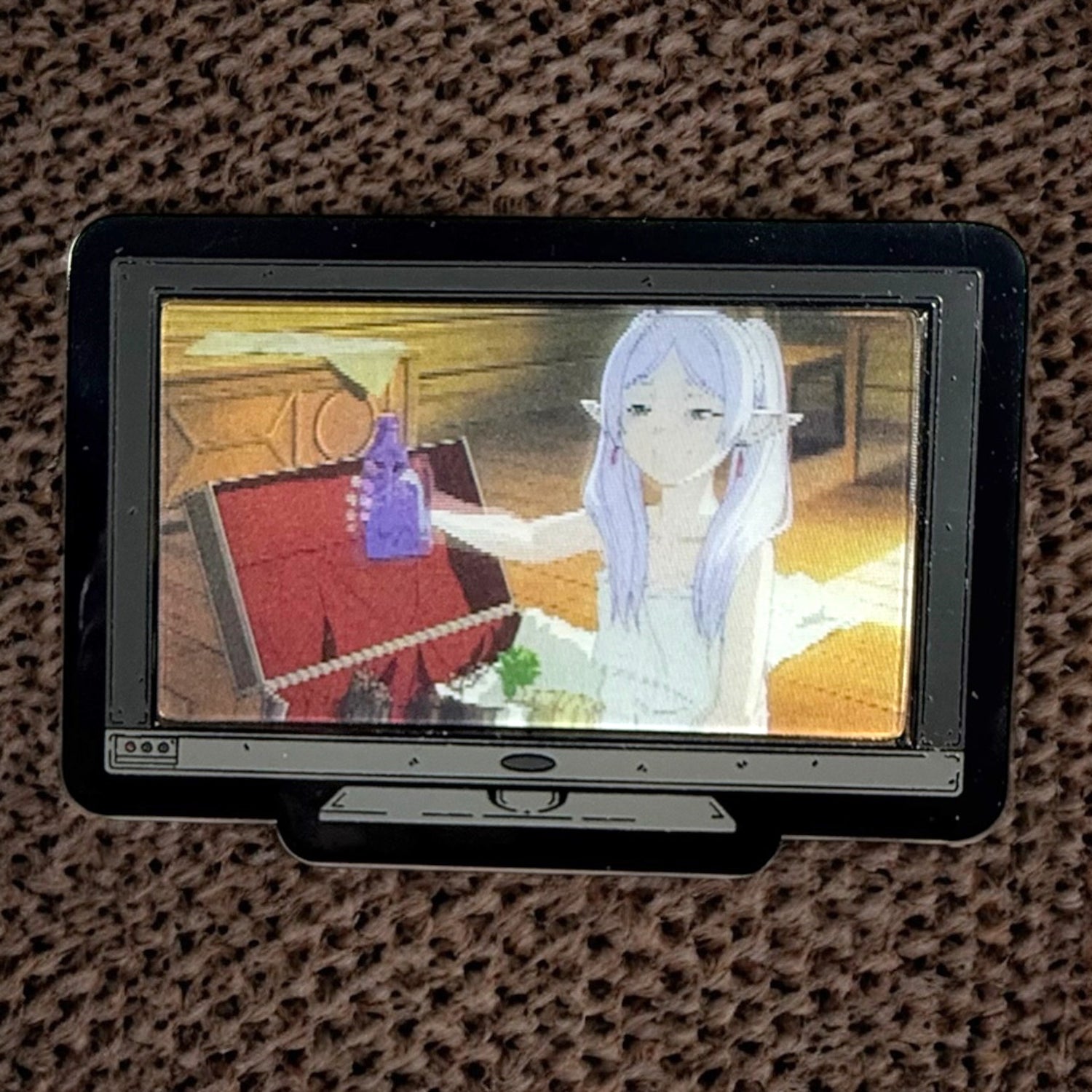 Monitor Lenticular Pin