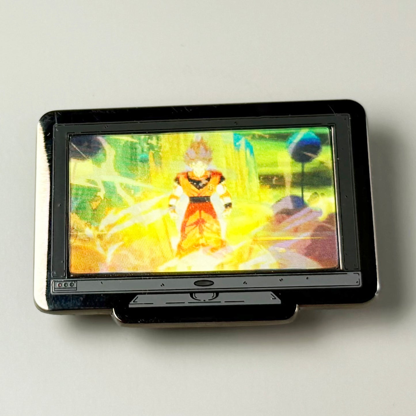 Monitor Lenticular {Dragon Ball Z} Super Saiyan Enamel Pin