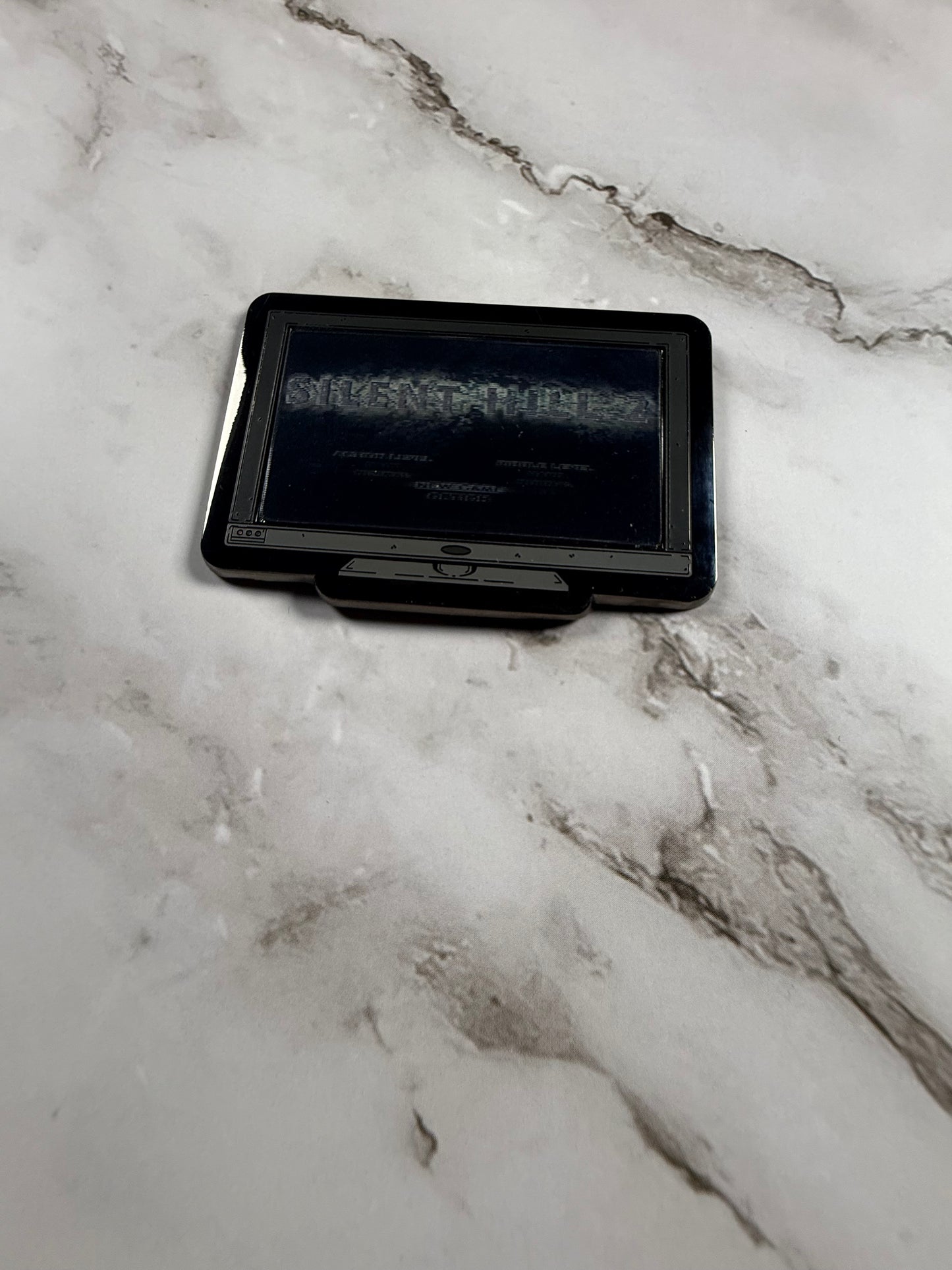 Monitor Lenticular Silent Hill 2 Enamel Pin