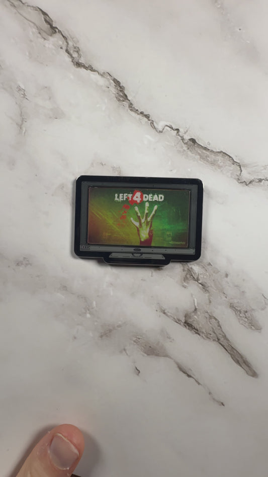 Monitor Lenticular Left 4 Dead Enamel Pin