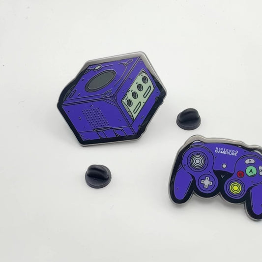 GameCube & Controller Hard Enamel Pin